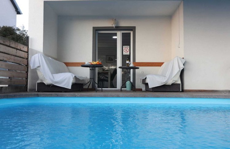 Holiday Home Plesure - Brodarica