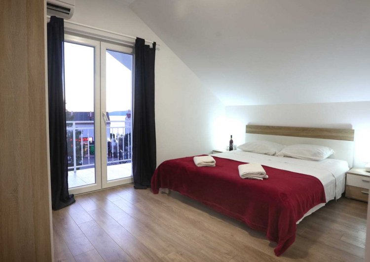 Holiday Home Plesure - Brodarica