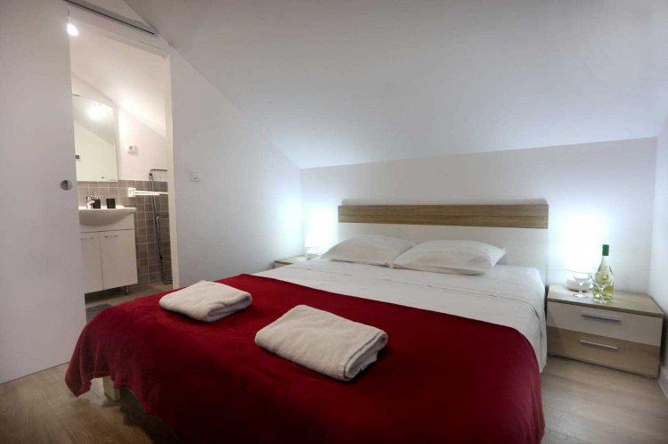 Holiday Home Plesure - Brodarica