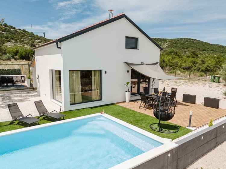 Holiday home Josipa The Rock