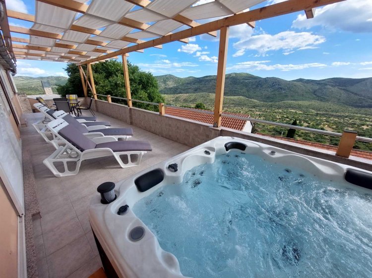 Konobe Holiday home - Sunset