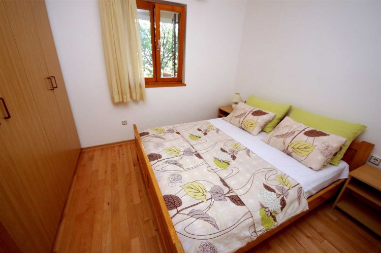 Apartment Mladena A2+2 no.1