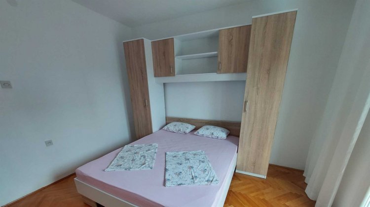 Apartment Loza 4+1 prizemlje no.1