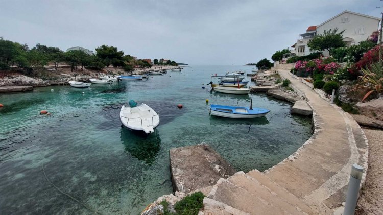 Apartment Loza 4+1 prizemlje no.1