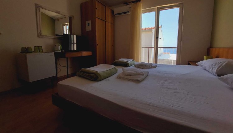 Room Josip