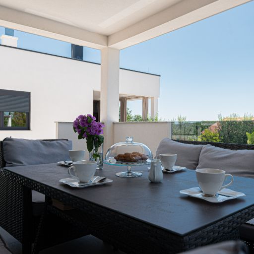 Holiday Home DayDream