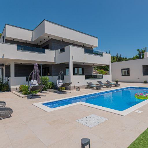 Holiday Home DayDream