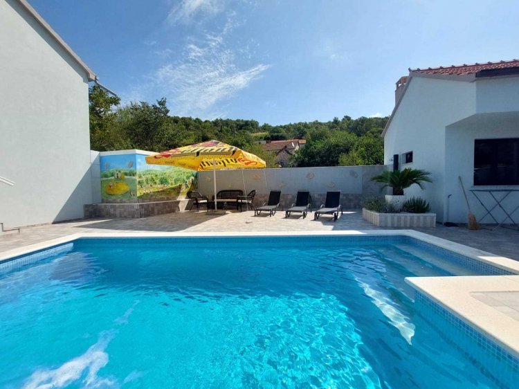 Holiday Home Delfin Primošten