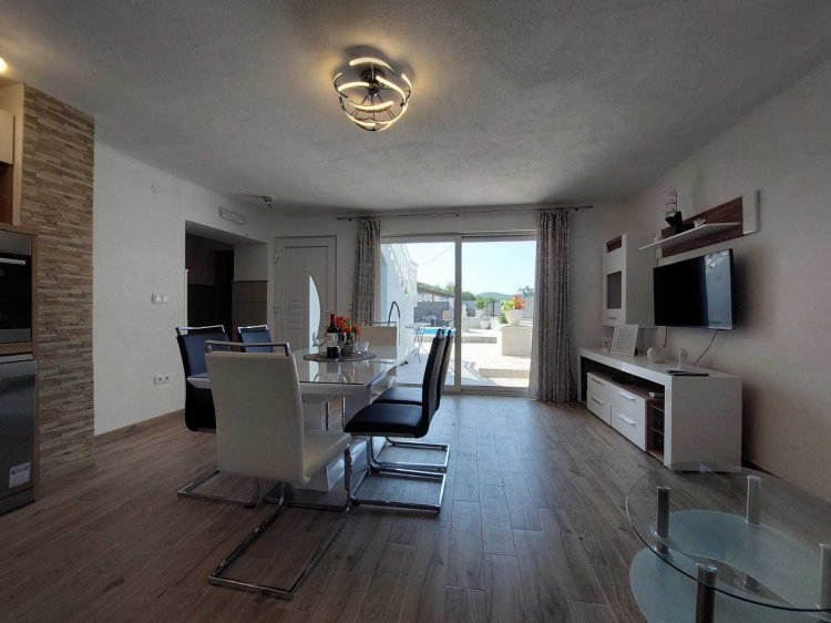 Holiday Home Delfin Primošten
