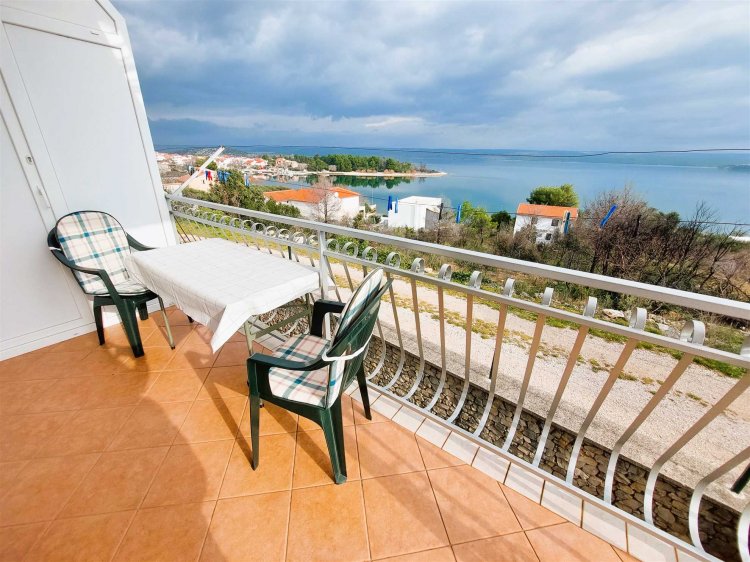 Raslina app A2+1 no.1