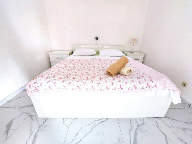 App Kraljevic A2+2 (A1S)