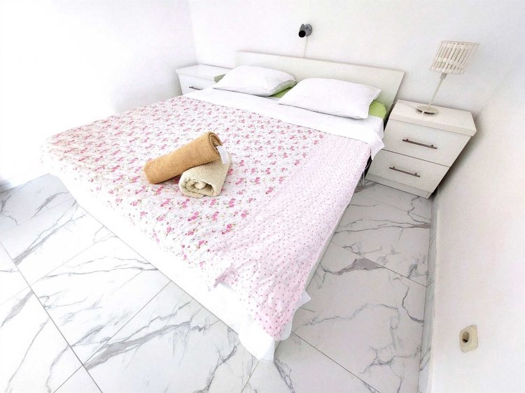 App Kraljevic A2+2 (A1S)