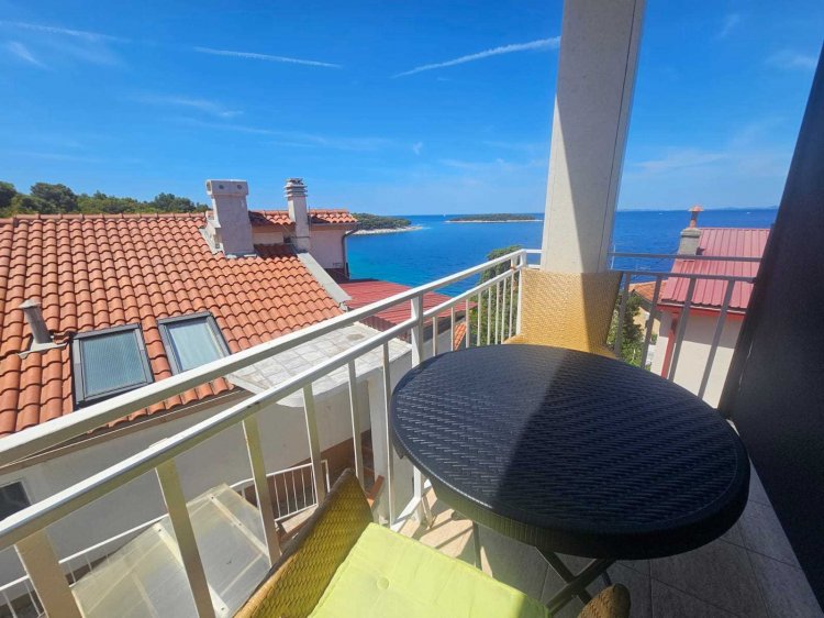 App Kraljevic A2+2 (A1L)