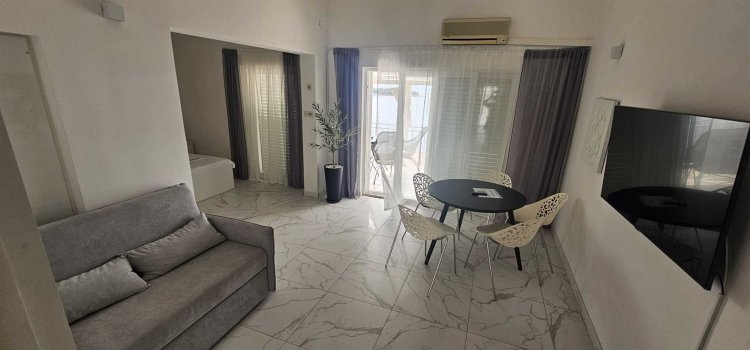 App Kraljevic A2+2 (A2S)