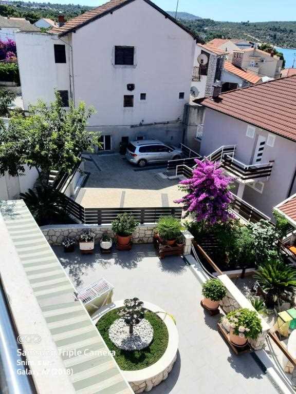 Apartment Sjor A2+2 Primosten